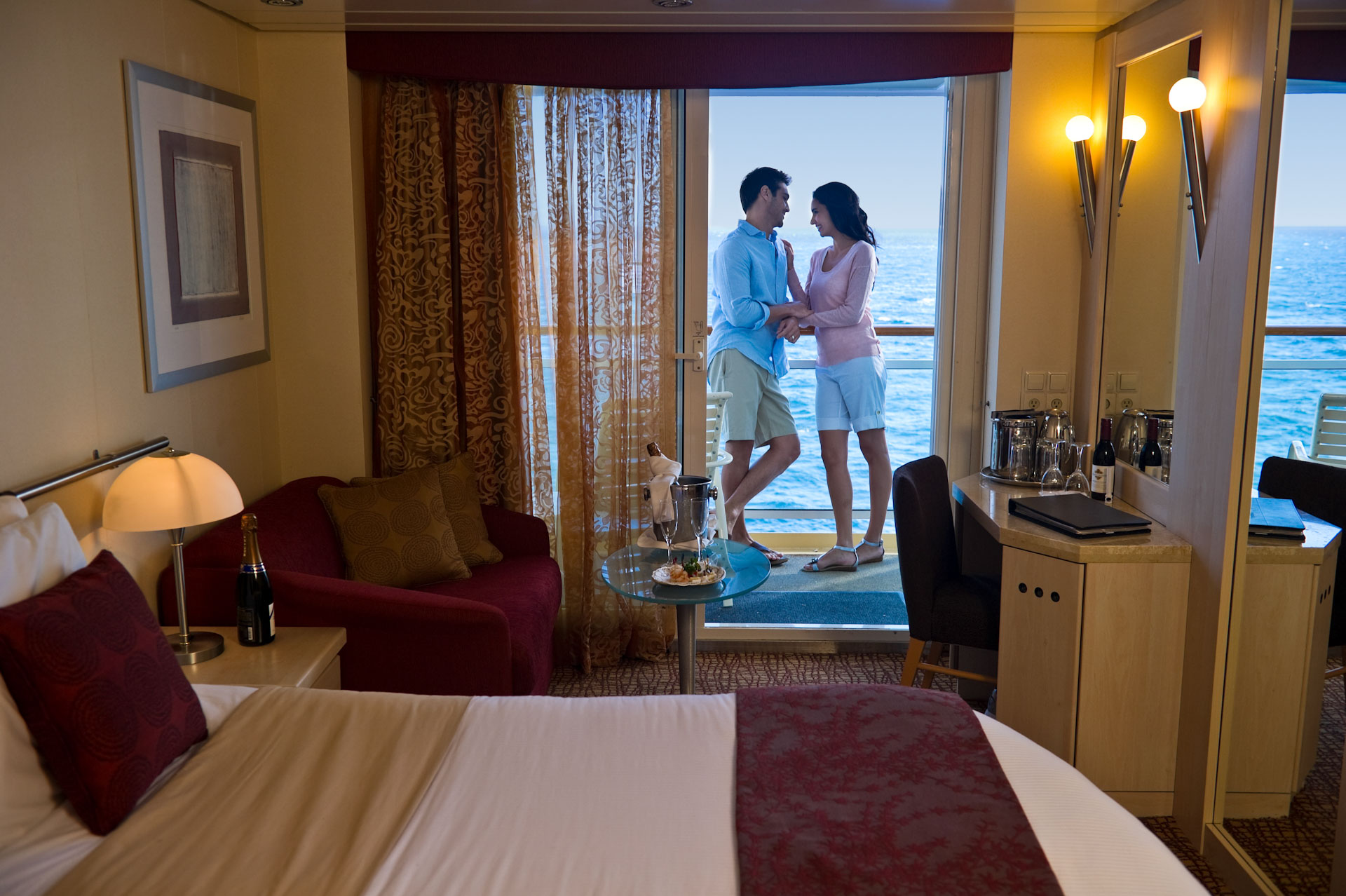 images/Ship photos/Infinity 無極號/1a_CEL_CS_Veranda_Stateroom_3_edited.jpg